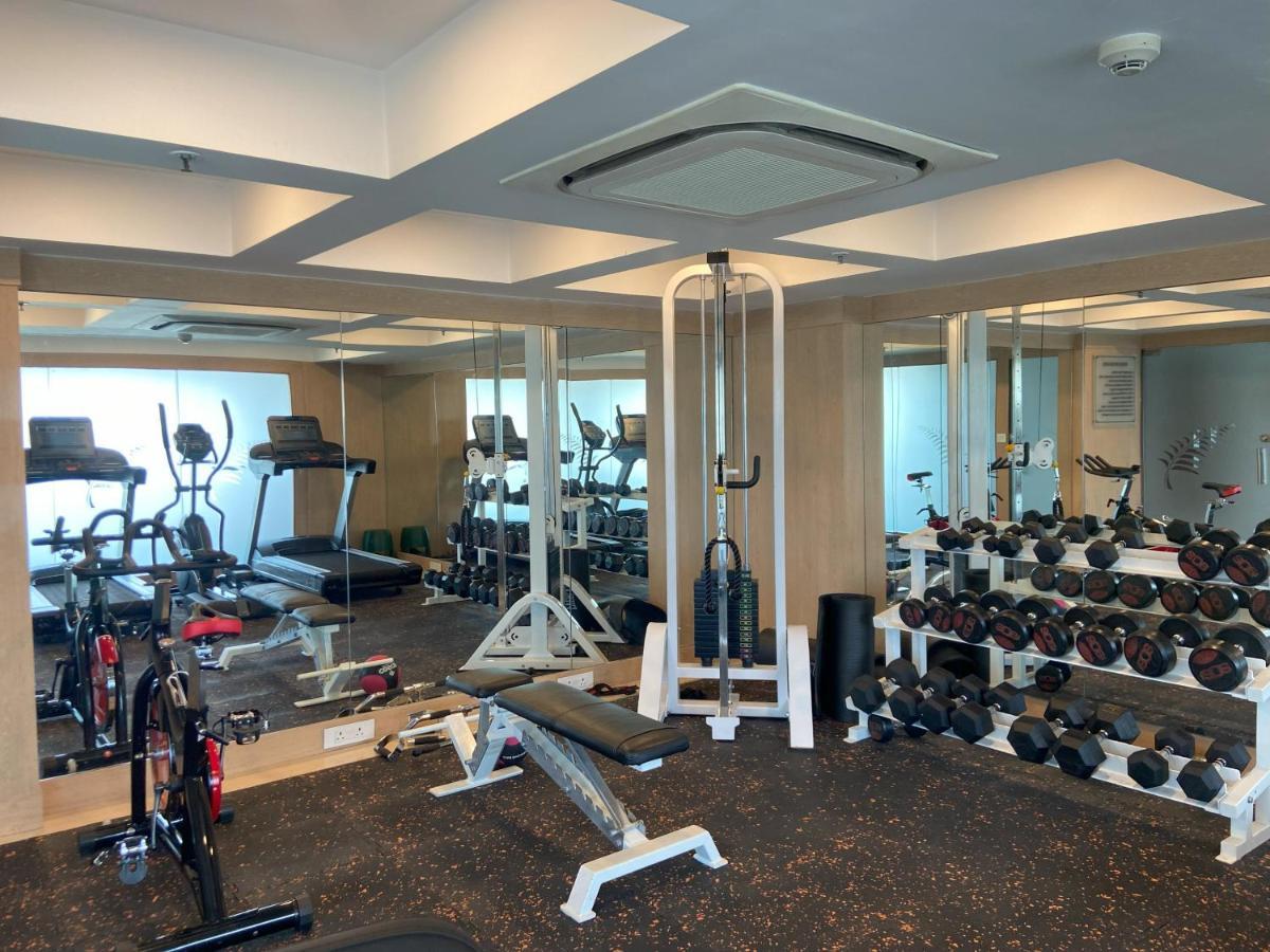 The Fern Residency Turbhe Navi Mumbai Exterior foto